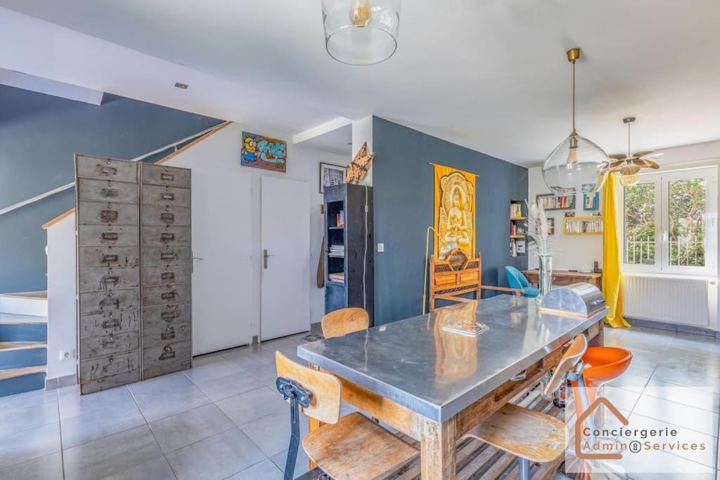 Maison A Lyon Parilly Avec Piscine, Jardin, Parking Prive & Proche Eurexpo Vénissieux Exteriör bild